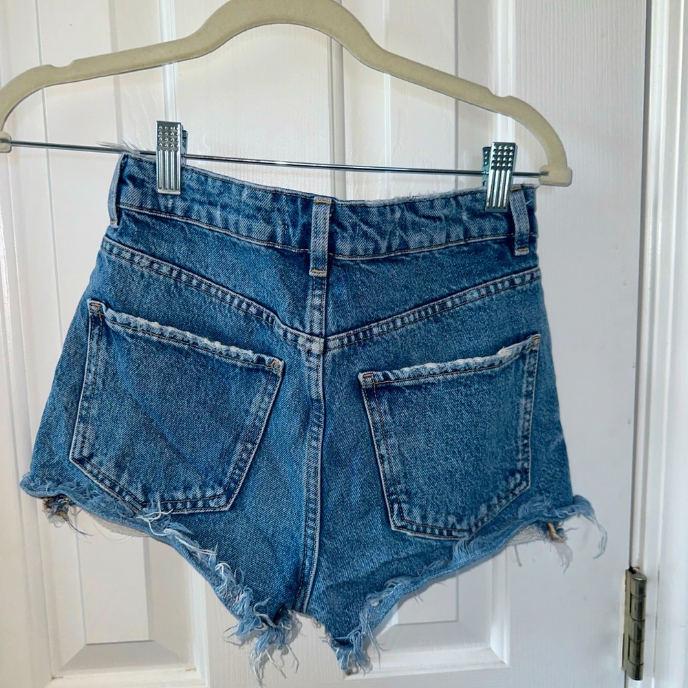 Zara denim shorts size 0